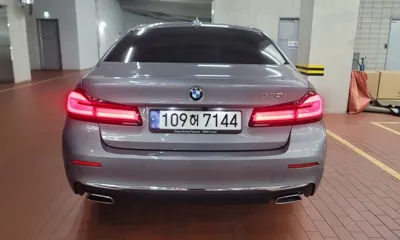 BMW 5-Series 2023, 36000 км, за 34000000 KRW