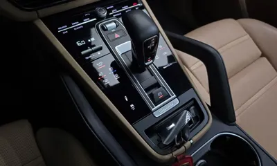 Porsche Cayenne 2023, 83308 км, за 88800000 KRW - фото 9