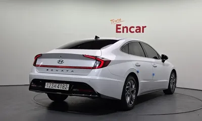 Hyundai Sonata 2022, 97361 км, за 14900000 KRW