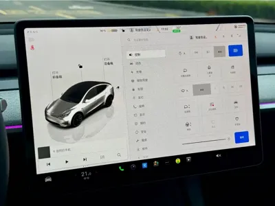 Tesla Model Y 2023, 32000 км, за 189800 CNY - фото 12