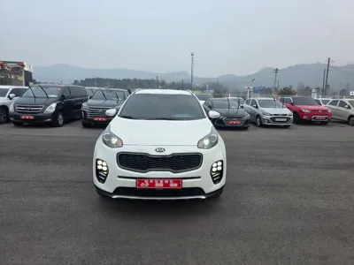 Kia Sportage · 2017 год