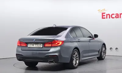 BMW 5-Series 2017, 61471 км, за 25490000 KRW