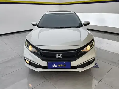 Honda Civic 2020, 87700 км, за 68800 CNY - фото 2
