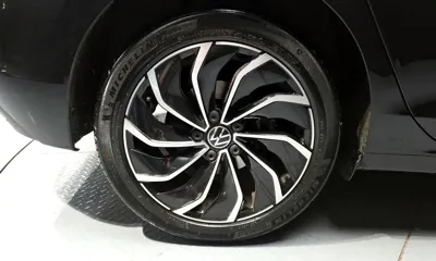 Volkswagen Golf 2024, 22236 км, за 32100000 KRW - фото 37
