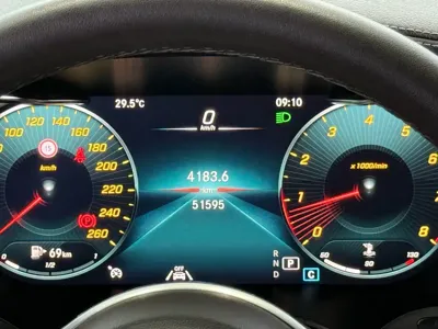 Mercedes-Benz GLC 2021, 50000 км, за 208000 CNY - фото 11