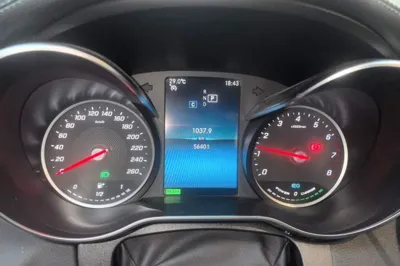 Mercedes-Benz C-Class 2019, 56500 км, за 122309.06 CNY - фото 8