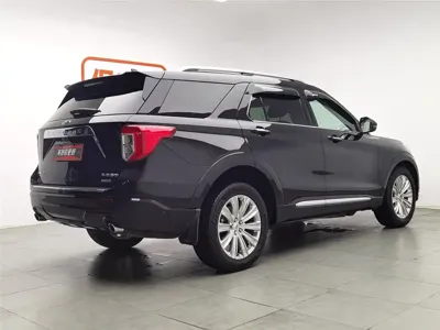 Ford Explorer 2021, 71000 км, за 139800 CNY