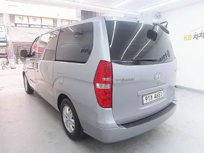 Hyundai Starex 2021, 140000 км, за 13900000 KRW