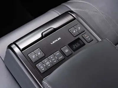 Lexus ES 2020, 39500 км, за 259600 CNY - фото 20