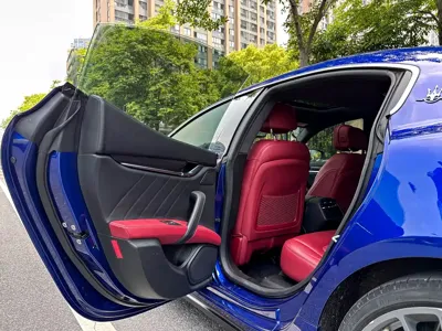Maserati Ghibli 2020, 53000 км, за 248000 CNY - фото 15