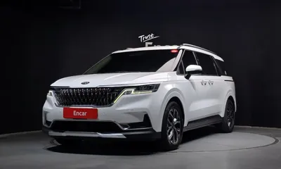 Kia Canival · 2021 год