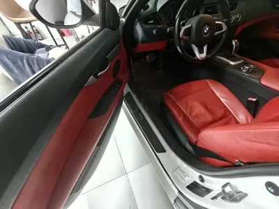 BMW Z4 2014, 120000 км, за 98000 CNY