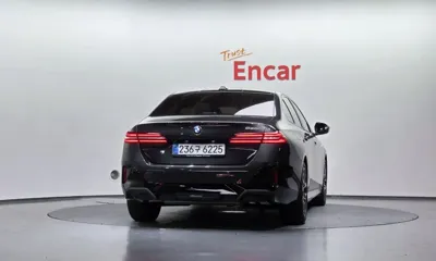 BMW 5-Series 2025, 11828 км, за 58280000 KRW