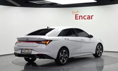 Hyundai Avante 2021, 25899 км, за 20000000 KRW