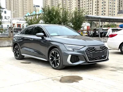 Audi A3 2023, 23000 км, за 154800 CNY