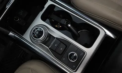 Ford Explorer 2020, 48053 км, за 27990000 KRW - фото 9