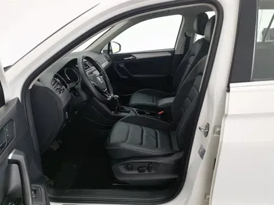 Volkswagen Tiguan L 2018, 133100 км, за 58800 CNY - фото 10