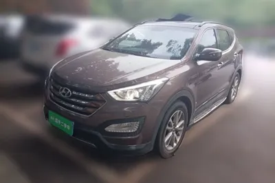 Hyundai Santa Fe 2013, 123700 км, за 43554.87 CNY - фото 1