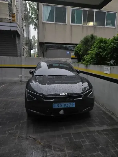 Kia EV6 2025, 15778 км, за 36960000 KRW - фото 2