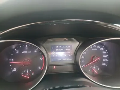 Kia Canival 2015, 220000 км, за 6300000 KRW - фото 18