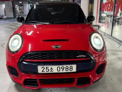 MINI Cooper 2016, 124896 км, за 12490000 KRW