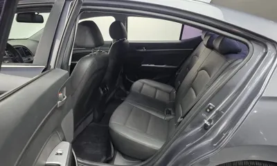 Hyundai Avante 2016, 123782 км, за 8500000 KRW - фото 12