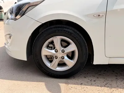 Hyundai Verna 2016, 79000 км, за 18500 CNY - фото 9