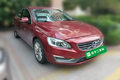 Volvo S60 2016, 97700 км, за 41555.99 CNY