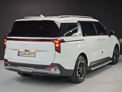 Kia Canival 2025, 10577 км, за 36500000 KRW