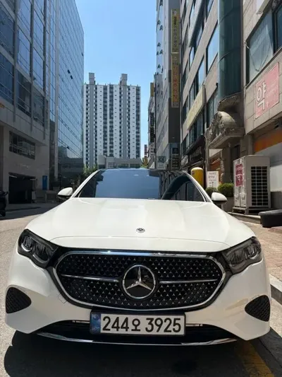 Mercedes-Benz E-Class · 2024 год