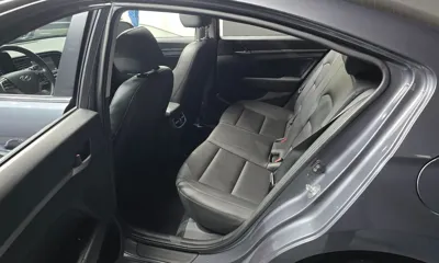 Hyundai Avante 2017, 74946 км, за 8000000 KRW - фото 12
