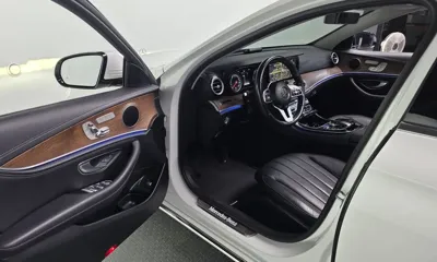 Mercedes-Benz E-Class 2019, 81929 км, за 25300000 KRW - фото 10