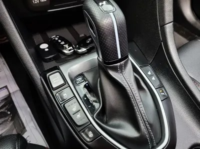 Hyundai Veloster 2019, 43330 км, за 12480000 KRW - фото 18