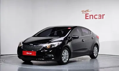 Kia K3 · 2015 год