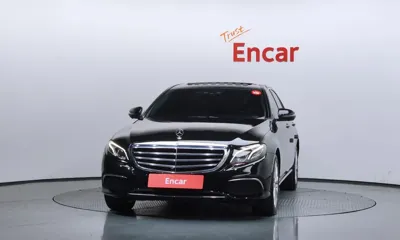 Mercedes-Benz E-Class 2019, 127650 км, за 23000000 KRW