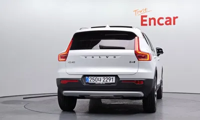 Volvo XC40 2025, 9663 км, за 38900000 KRW