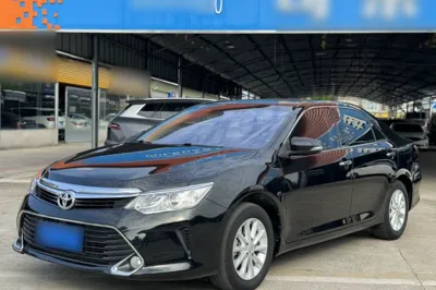 Toyota Camry · 2016 год