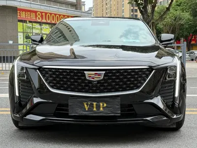 Cadillac CT5 2025, 30000 км, за 173800 CNY