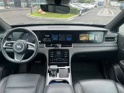 Li Auto Li ONE 2023, 27000 км, за 79500 CNY