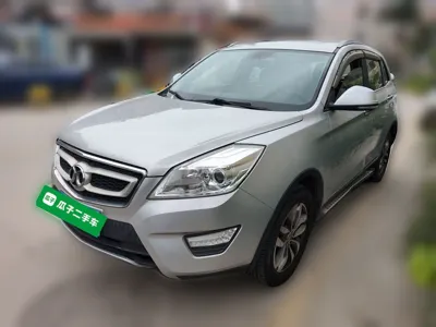 BAIC Senova X65 · 2015 год