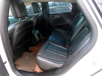 Chrysler 200 2015, 124826 км, за 3200000 KRW - фото 6