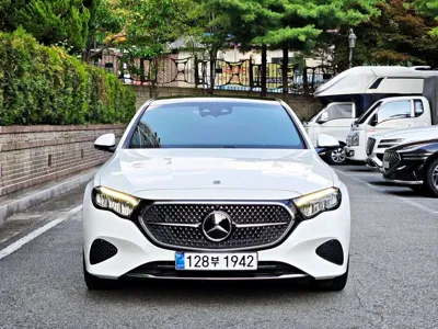 Mercedes-Benz E-Class 2025, 9704 км, за 37340000 KRW
