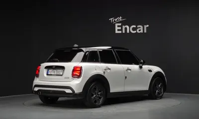 MINI Cooper 2023, 40975 км, за 19000000 KRW