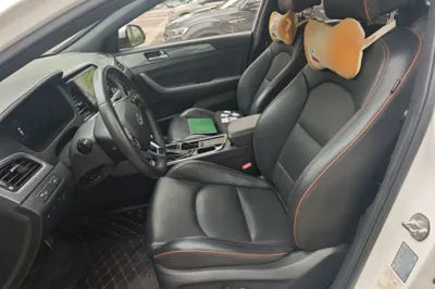 Hyundai Sonata 2015, 56000 км, за 42273.65 CNY - фото 15