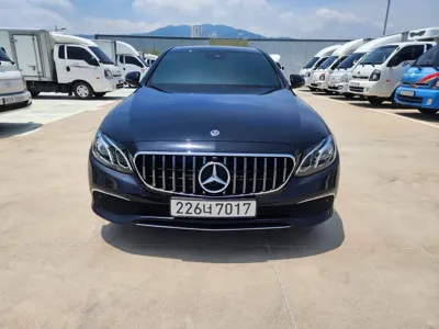 Mercedes-Benz E-Class · 2020 год