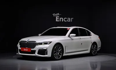 BMW 7-Series · 2021 год