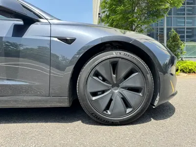 Tesla Model 3 2024, 22000 км, за 92000 CNY - фото 14