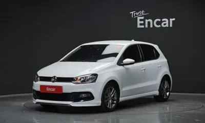 Volkswagen Polo · 2015 год
