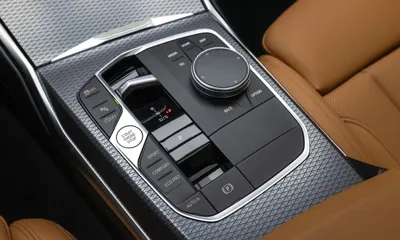 BMW 3-Series 2025, 7569 км, за 43500000 KRW - фото 9