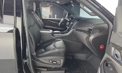 Cadillac Escalade 2016, 50027 км, за 41690000 KRW - фото 12